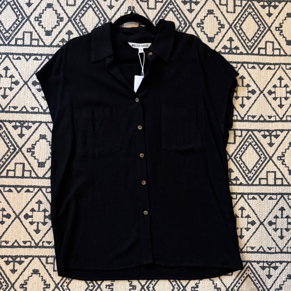 Walter Baker Black Short Cap-Sleeve Button Front Shirt